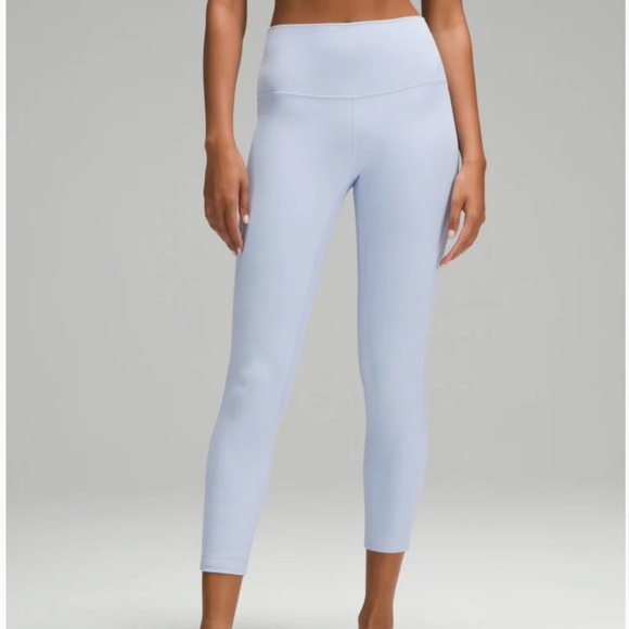 LULULEMON POWDER BLUE LEGGINGS!!! S